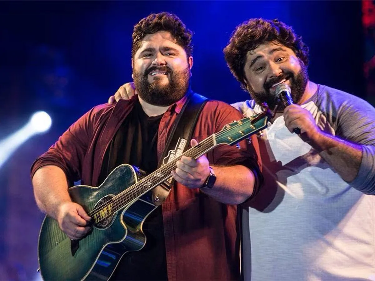 César Menotti & Fabiano em Carpina - PE