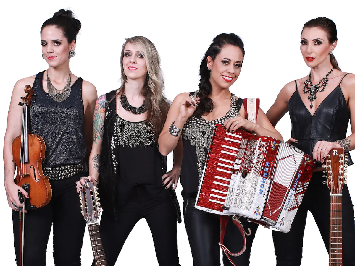 Barra da Saia Saudades FM