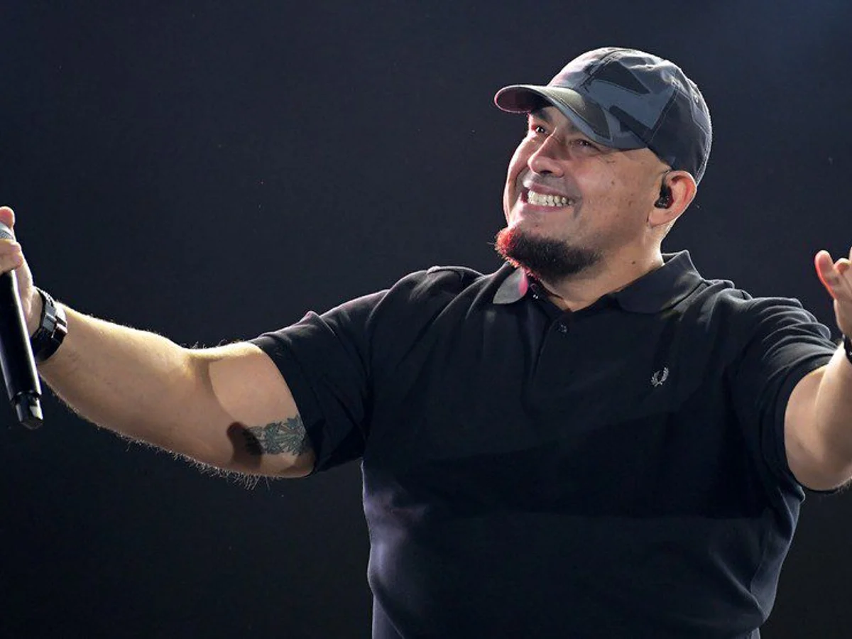 Raimundos & Guns N' Roses ES